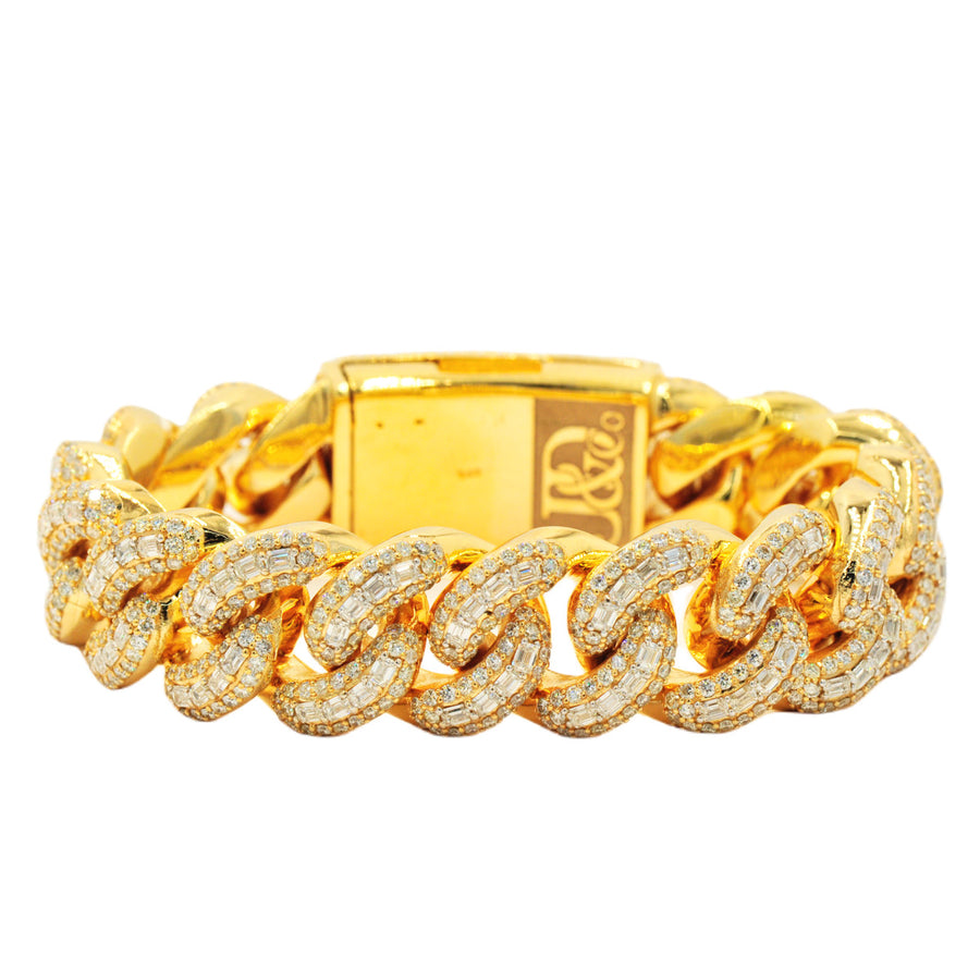 Custom 10k Gold 32.49ctw Emerald and Round Diamond Cuban Bracelet. 9” Length